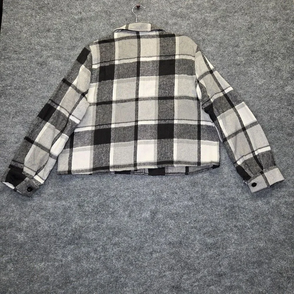 Zeagoo Jacket Womens Large Black Gray Plaid Flannel Cropped Shacket Button